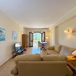 Apartman Rustico E Tranquilo Com Piscina #1966