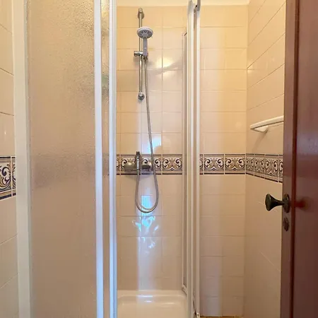 Apartmán Rustico E Tranquilo Com Piscina #1966 *